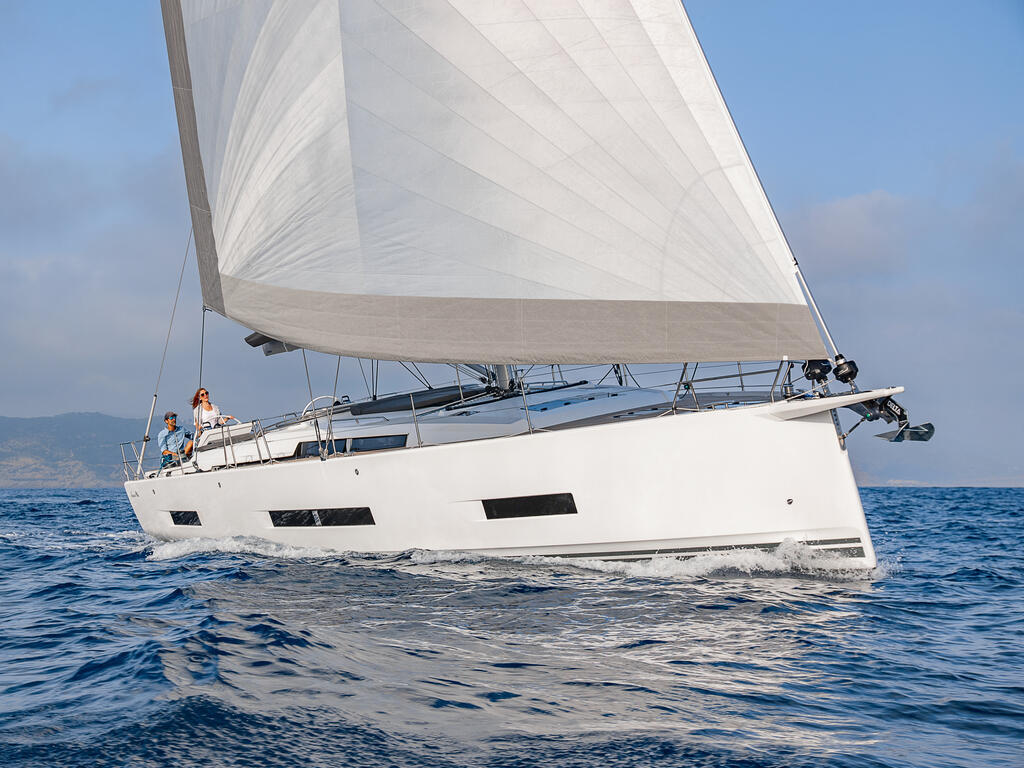 Hanse 510 Exterior