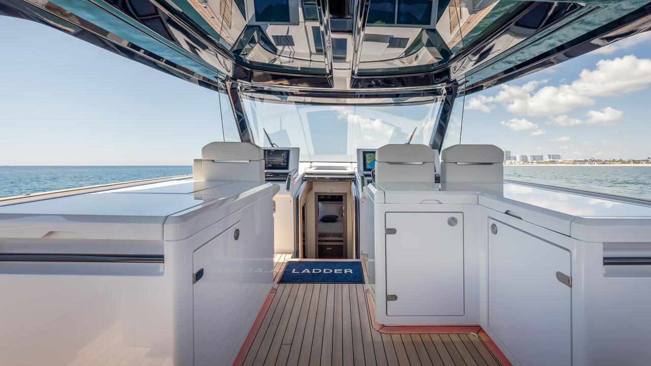 Sealine Motor Yachts Australia