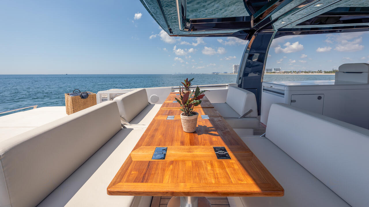 Sealine Motor Yachts Australia