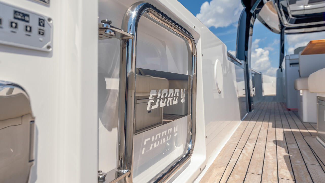 Sealine Motor Yachts Australia