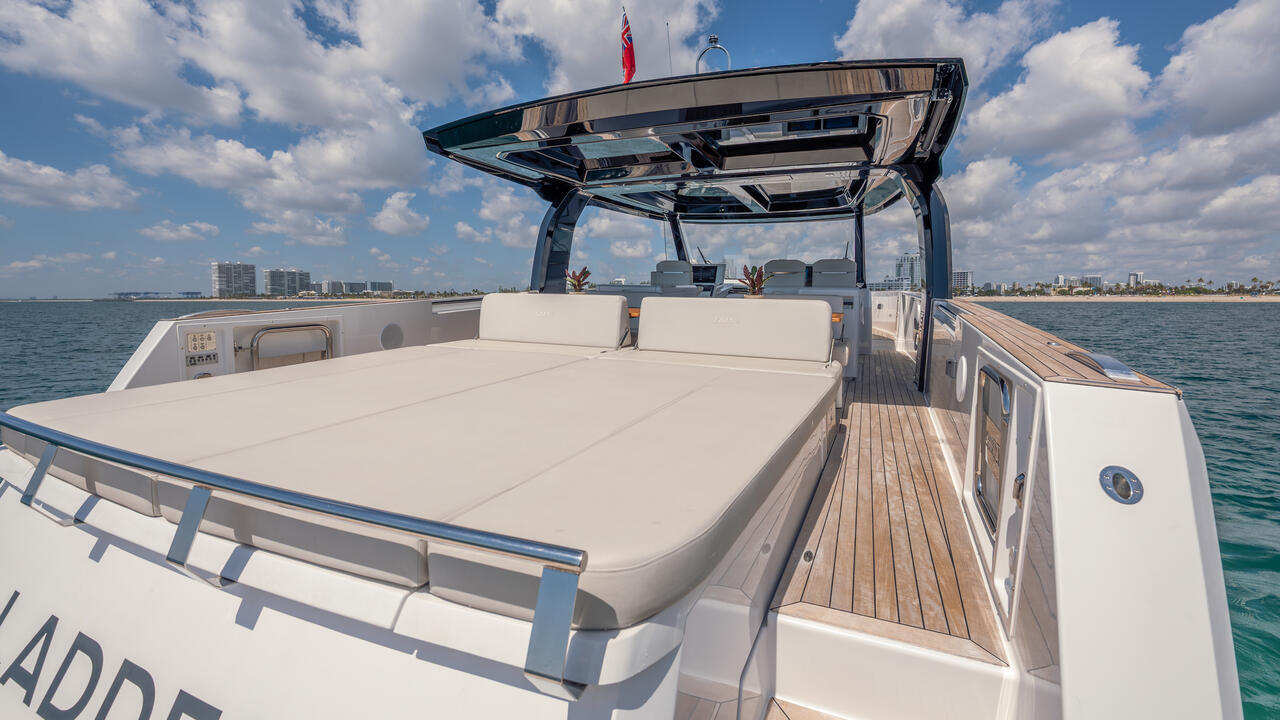 Sealine Motor Yachts Australia