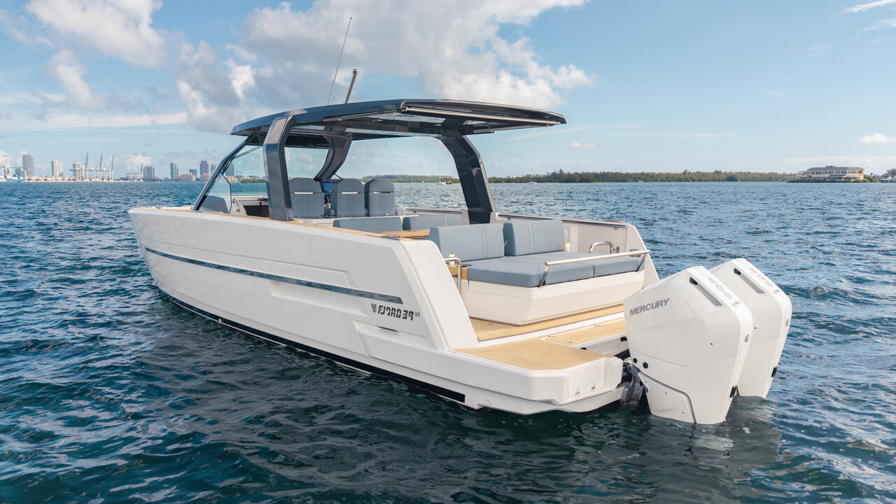 Sealine Motor Yachts Australia